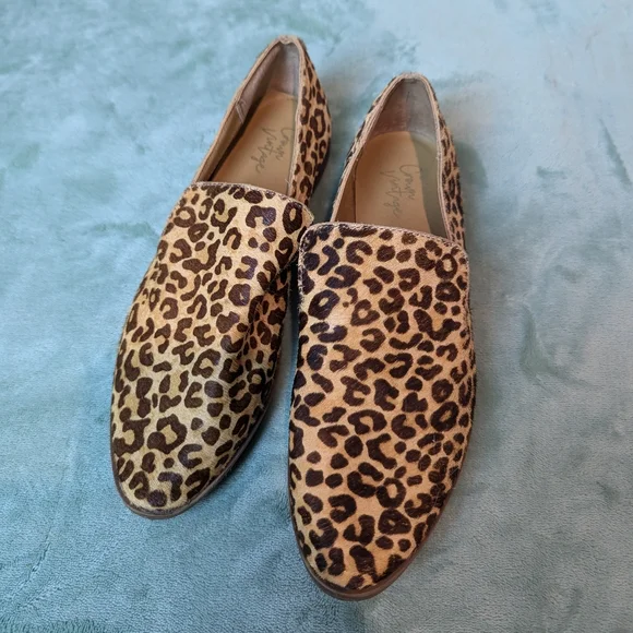 Crown Vintage Carla 2 Calf Hair Leopard Print Loafers Women's 7 - Picture 2 of 6